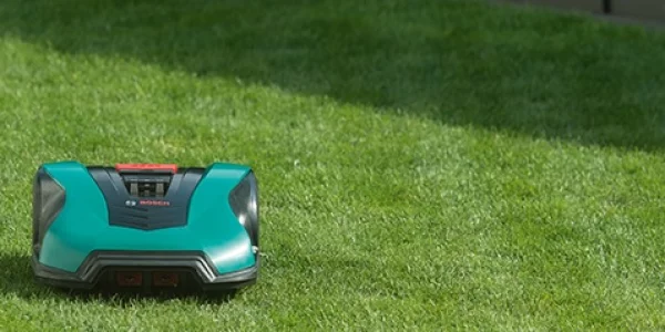 Guide til valg af robotplæneklipper hos 10-4.dk