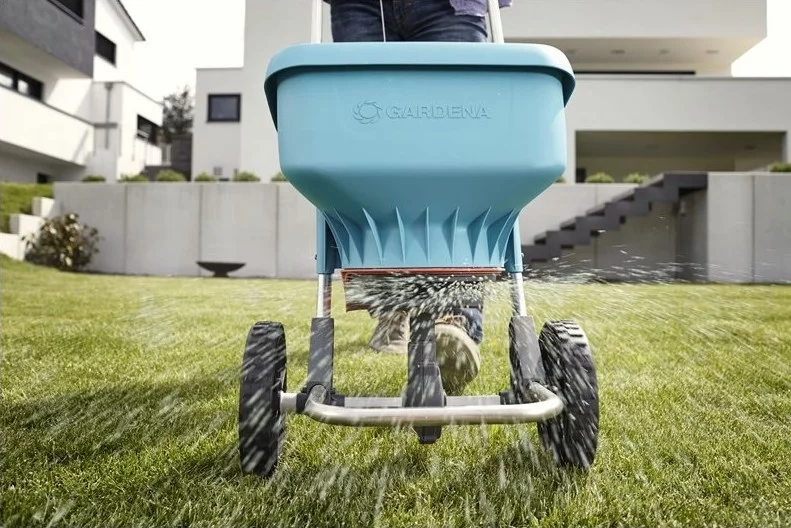 Pleje og vedligehold af græsplænen 10-4.dk