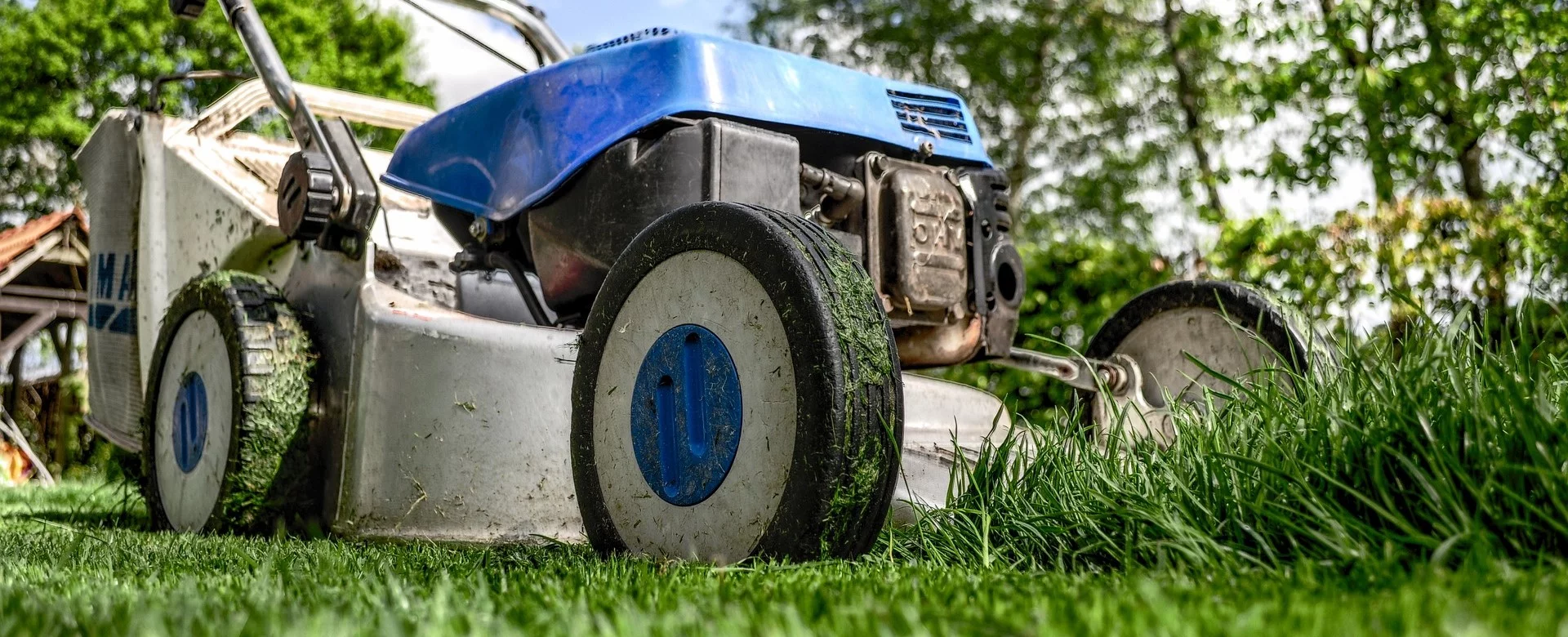 Guide til valg af plæneklipper hos 10-4.dk