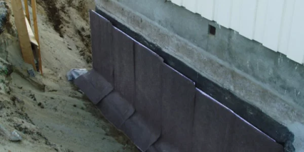 Bewi Flamingo drænplader til udvendig isolering og dræning af kældervægge og sokler