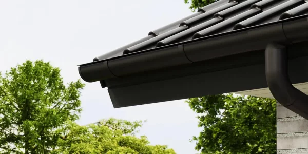 Vælg de mest effektive og æstetisk rigtige tagrender til dit hjem