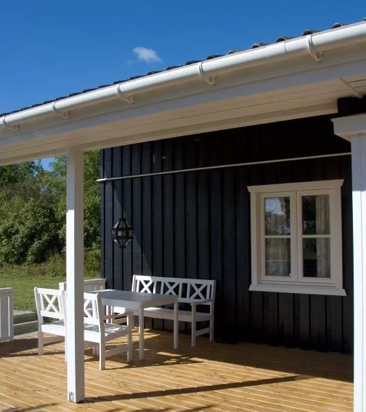 Guide til valg af farve til dit udendørs træværk 10-4.dk