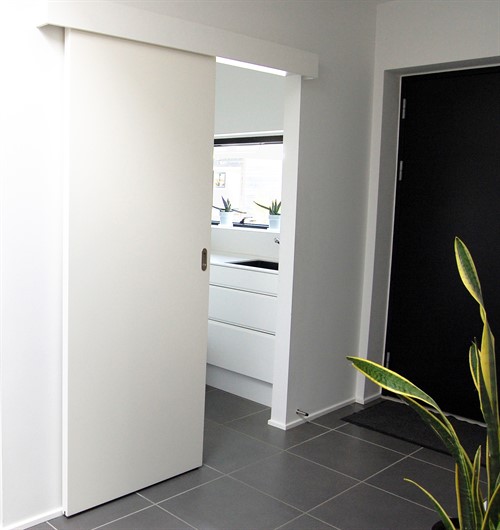 Skydedørsskinner hos 10-4.dk