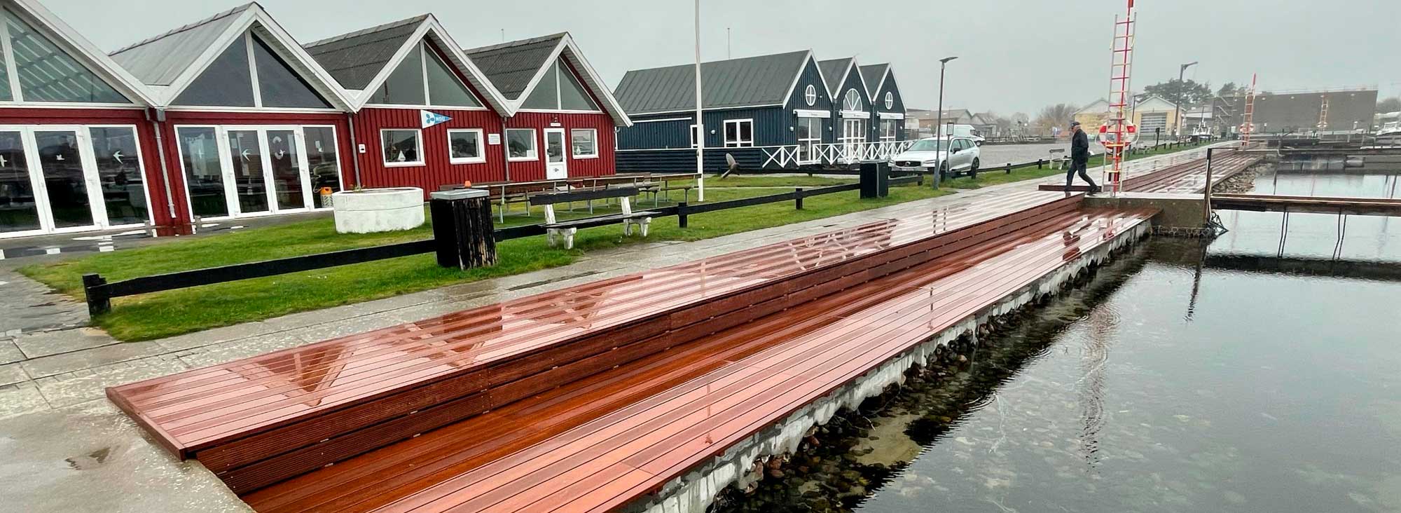 Køb bambus terrassebrædder fra 10-4.dkk